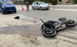 Samandağ'da motosikletler çarpıştı: 2 yaralı