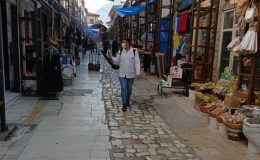 ŞEHİR GENELİNDE DEZENFEKTE ÇALIŞMALARI SÜRÜYOR