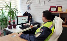Jandarmadan öğrencilere online trafik eğitimi