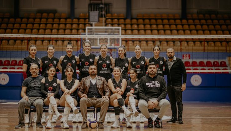 BAŞKAN YILMAZ’DAN, ANTAKYA BELEDİYESİ KADIN VOLEYBOL TAKIMINA DESTEK PAYLAŞIMI