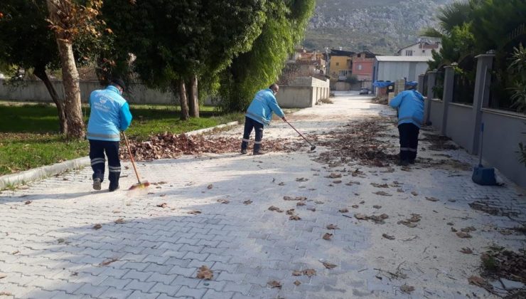 ANTAKYA BELEDİYESİ EKİPLERİ’NDEN KAPSAMLI TEMİZLİK ÇALIŞMASI