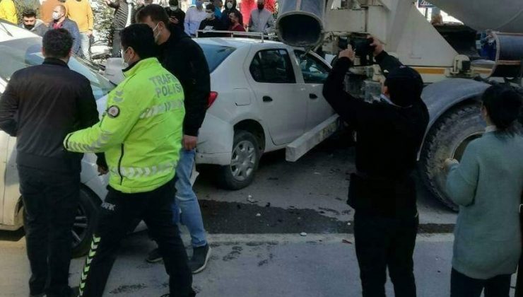 Hatay'da zincirleme trafik kazası: 3 yaralı