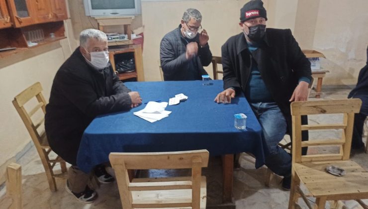 Samandağ'da kıraathaneye kumar baskını