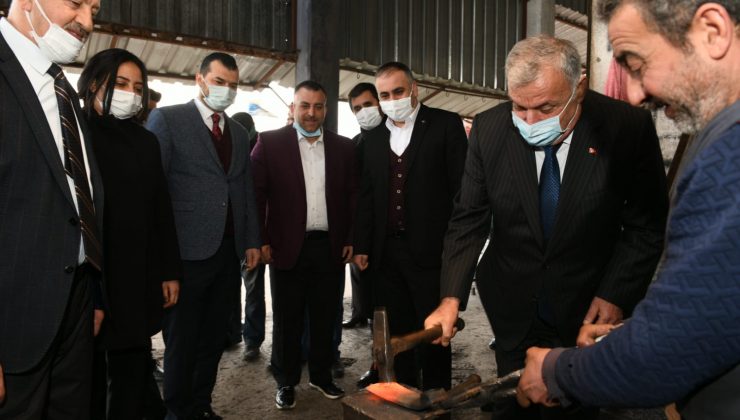 BAŞKAN YILMAZ’DAN KÜÇÜK ESNAFA DESTEK