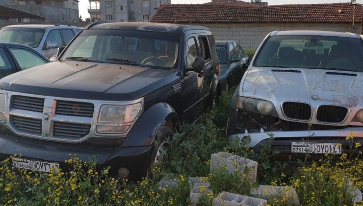 Avrupa'dan çalınan milyonluk lüks araçlar çürümeye terk edildi