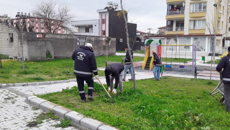 PARK VE YEŞİL ALANLARDA BAKIM VE ONARIM ÇALIŞMALARI DEVAM EDİYOR