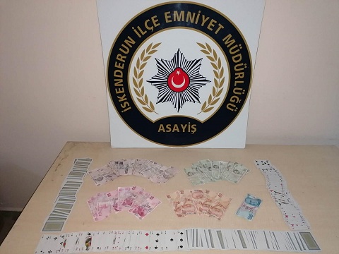 Hatay’da kumar baskını: 11 kişiye 48 bin 847 lira ceza