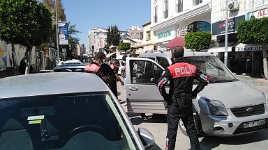 İskenderun’da 500 polisin katılımıyla asayiş uygulaması