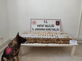 Hatay’da 61 kilo 95 gram esrar yakalandı