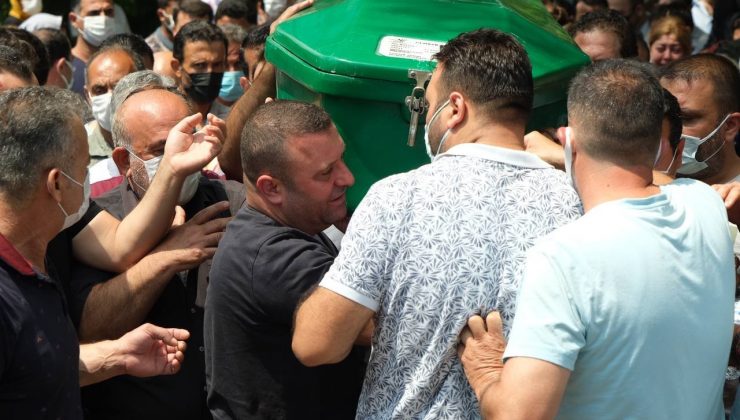Kahreden kazanın kurbanı kardeşler yan yana toprağa verildi
