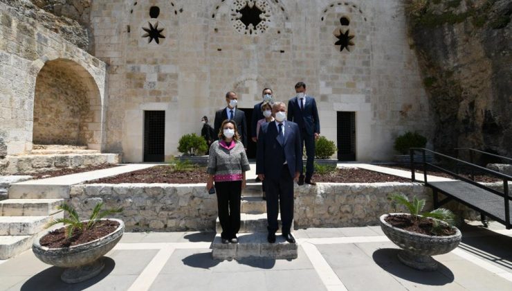 KÜLTÜR TURİZM BAKAN YARDIMCISI ÖZGÜL ÖZKAN YAVUZ, ANTAKYA’DA İNCELEMELERDE BULUNDU