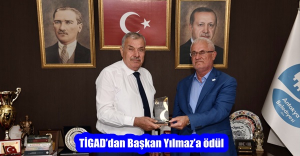 TİGAD’dan Başkan Yılmaz’a ödül