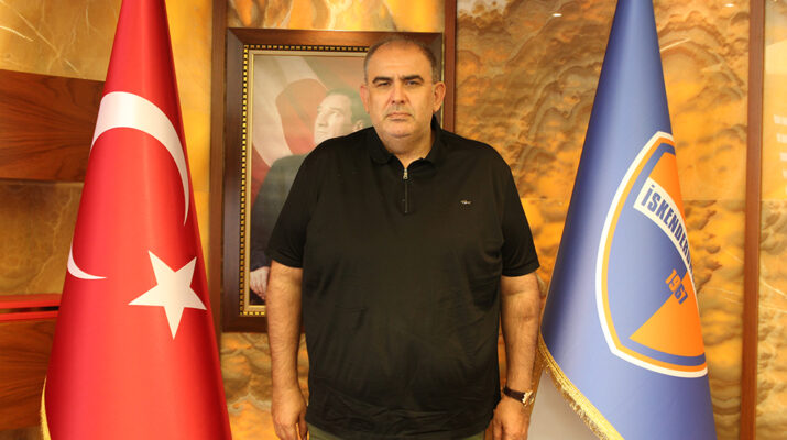 Stat Ve Tesislerin Tüm Masraflarını Cebinden Karşılıyor