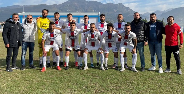 Antakya Belediyespor Futbol takımından galibiyet