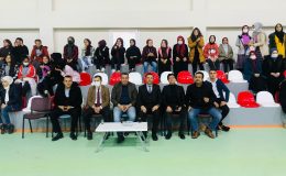 Altınözü’nde çeyrek final heyecanı