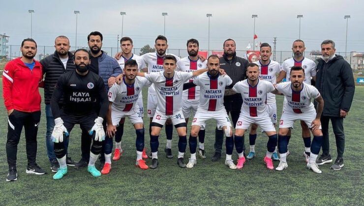 “Antakya Belediyespor liderliğe yükseldi”
