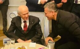 Başkan Gül Devlet Bahçeli ile görüştü