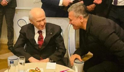 Başkan Gül Devlet Bahçeli ile görüştü