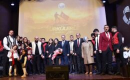 “Türkülerle Çanakkale Zaferi” konseri duygulandırdı