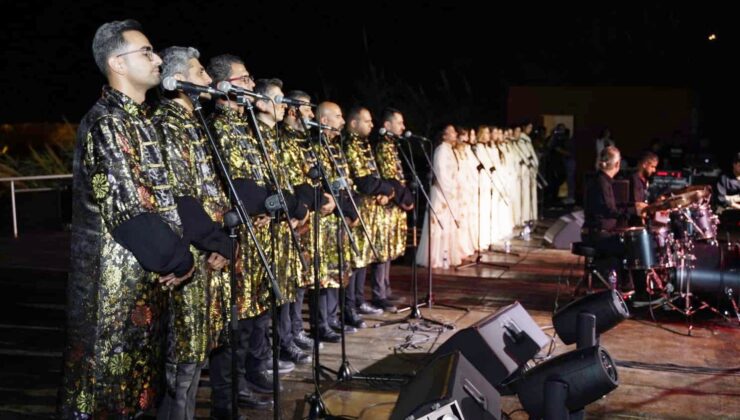 MEDENİYETLER KOROSU ŞARKILARINI GİRNE’YE HADO İLE TAŞIDI