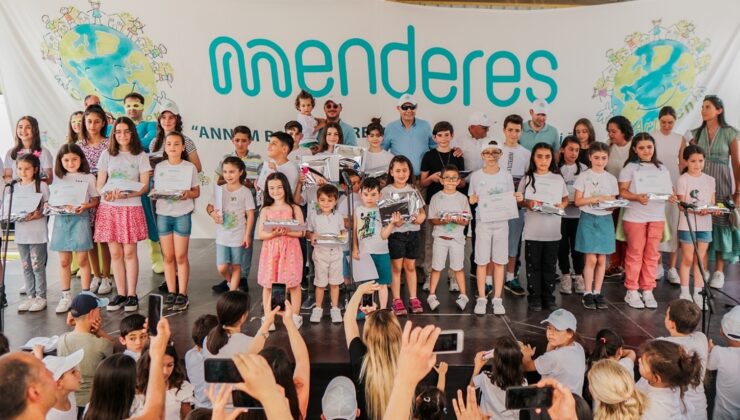 Menderes Ailesi Çocuklarıyla Unutulmaz Bir Gün Geçirdi