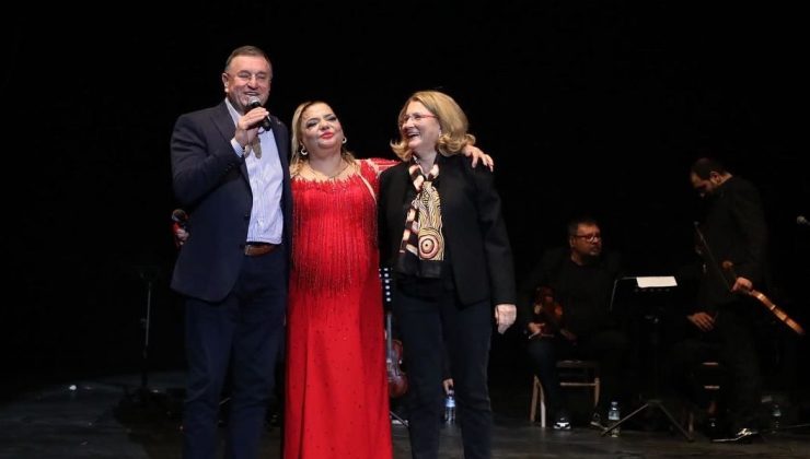 HATAY’DA KİBARİYE FIRTINASI ESTİ