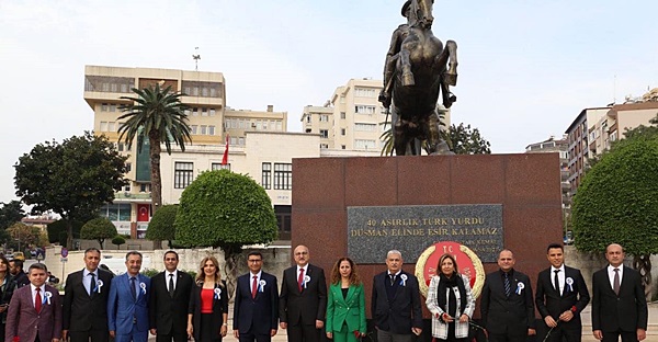 HATAY’DA ÖĞRETMENLER GÜNÜ COŞKUYLA KUTLANDI