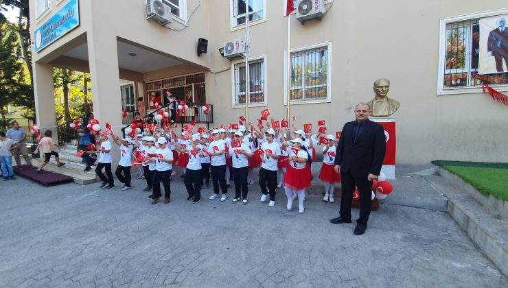 “Haydar Mursaloğlu İlkokulu’nda Cumhuriyet coşkusu”
