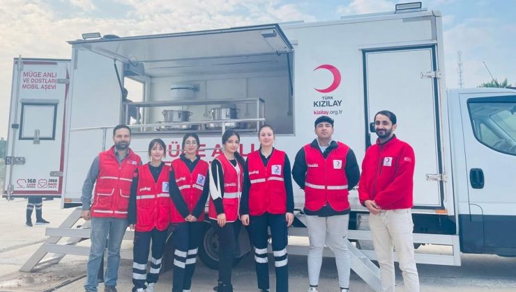KIZILAY HATAY’DA KALPLERİ ISITTI