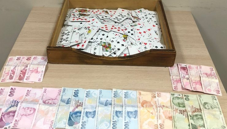 Hatay’da kumar oynayan 7 kişiye 12 bin 733 TL ceza