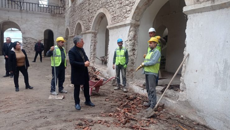 Yavuz: “Sarı okul, bilim sanat merkezi olarak hizmet verecek”