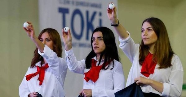 Hatay TOKİ 2023 kura çekimi başladı