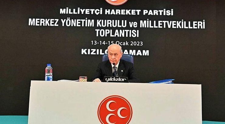 Millletvekili Kaşıkçı MHP kampına katıldı