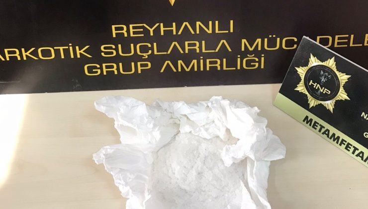 Boş arazide bulunan şüpheli paketten 242 gram metamfetamin çıktı