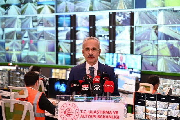 URALOĞLU: YOL AĞIMIZI ANLIK 7/24 TAKİP EDİYORUZ