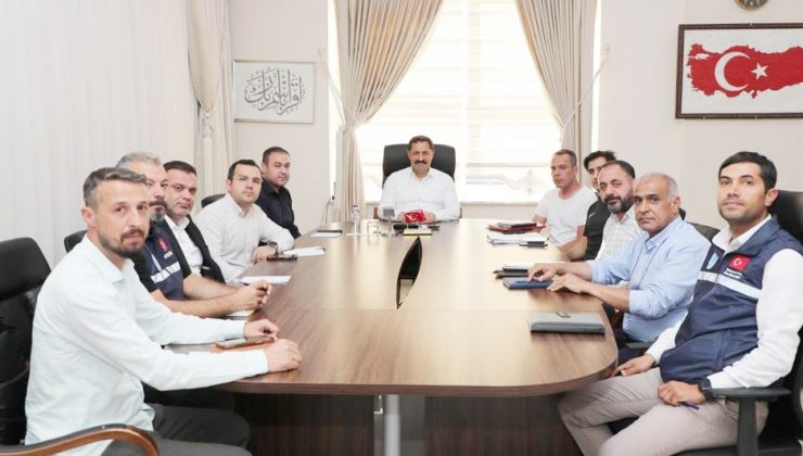 VALİ MASATLI TOPLU TAŞIMADAKİ SORUNLARI DİNLEDİ