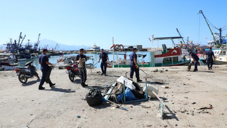 HATAY SAHİLLERİ, HBB TARAFINDAN TEMİZLENİYOR