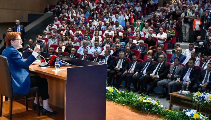 MERAL AKŞENER HATAY TEŞKİLATI İLE BULUŞTU
