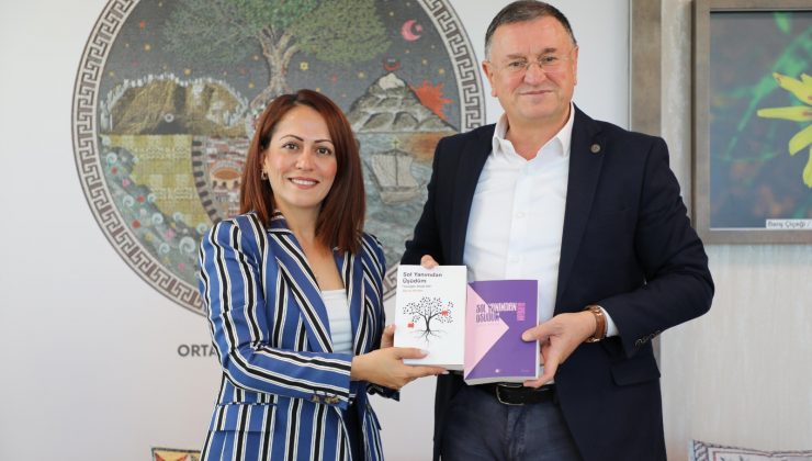 YAZAR DERYA ARSLAN’DAN BAŞKAN SAVAŞ’A ZİYARET
