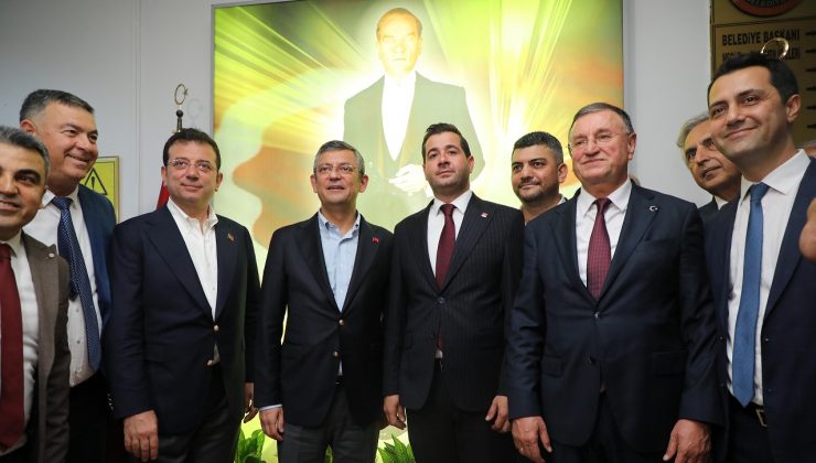 BAŞKAN SAVAŞ; CHP’NİN YENİ LİDERİNİ VE İBB BAŞKANINI AĞIRLADI