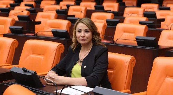KARA: DEPREMZEDELERE SÖZÜNÜZÜ TUTUN