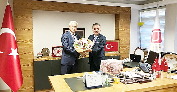 MEHMET YELOĞLU EN BÜYÜK STK’NIN BAŞKANI OLDU