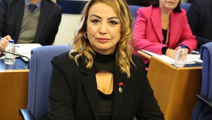 KARA: DEPREMZEDELERİN UMUTSUZLUĞU DEVAM EDİYOR