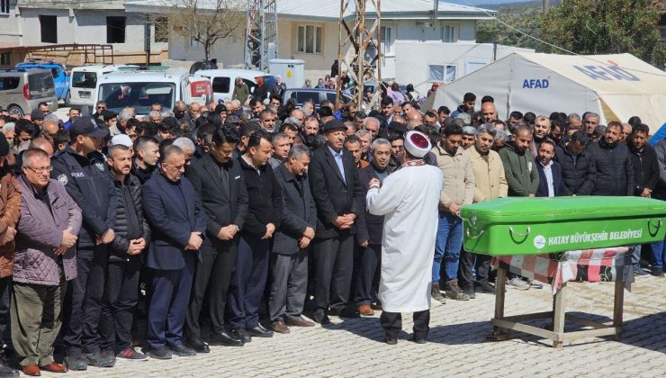 MHP İLÇE BAŞKANI TÜRK’ÜN ACI KAYBI