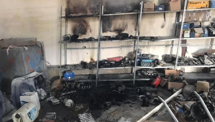 İskenderun’da Sanayi Sitesi’nde iş yeri yangını çıktı