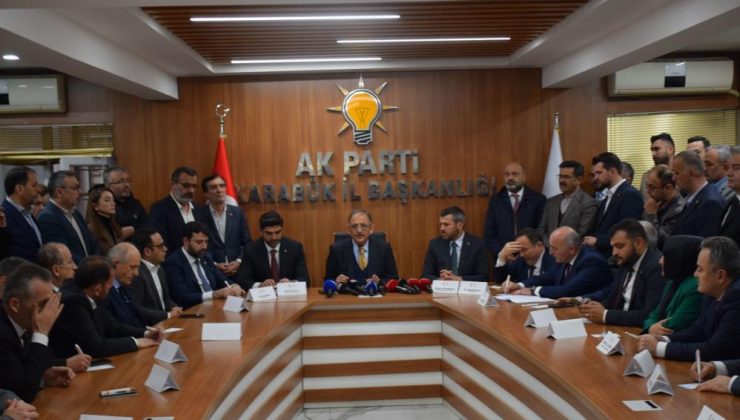 Özhaseki: “Şu anda bile hareketli 500’e yakın fay hattı var”