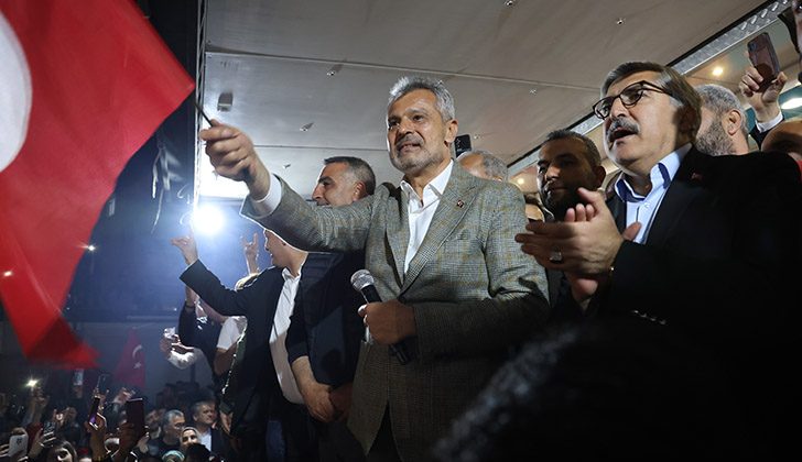 ÖNTÜRK: TARİH YAZDIK HEPİNİZDEN ALLAH RAZI OLSUN
