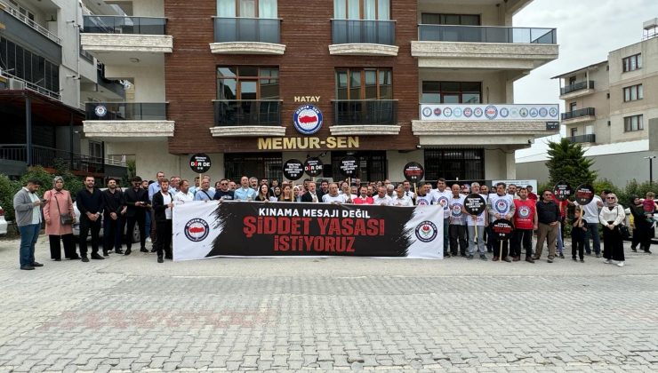 ÖĞRETMENİN ÖLDÜRÜLMESİNİ PROTESTO ETTİLER