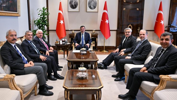 AK PARTİ HATAY HEYETİNDEN CEVDET YILMAZ’A ZİYARET