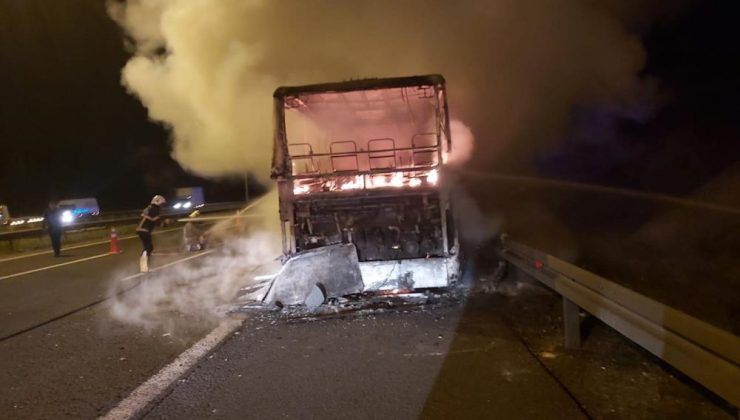 ANKARA’DA YOLCU OTOBÜSÜ ALEV ALEV YANDI